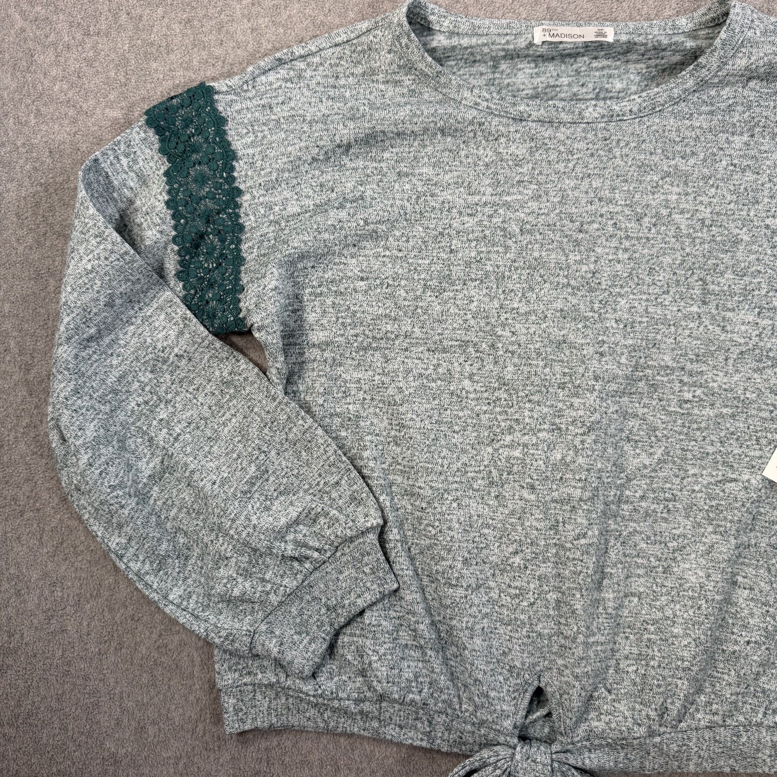 89th + Madison Women's Small Green Tie Front Lace Shoulder Knit Top New — image 6 of 8
